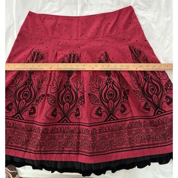 Apt. 9 Skirt Size 16 Red Black Floral Midi Pleated Velvet Whimsigoth Y2K - Picture 8 of 15